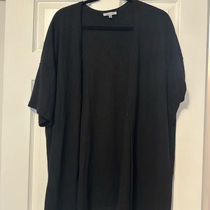 White birch Rivne short sleeve open front cardigan.  Size Medium.